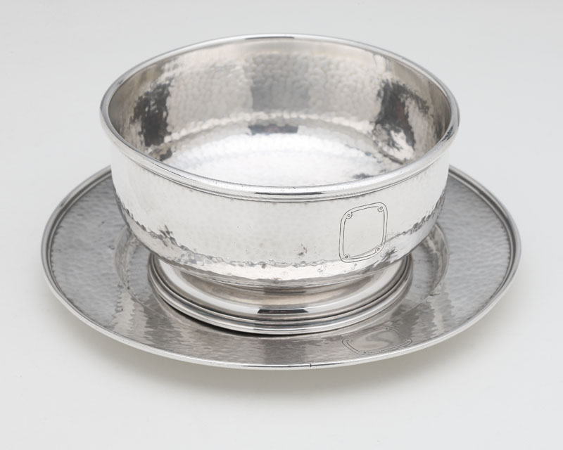 A Gorham hammered sterling silver bowl