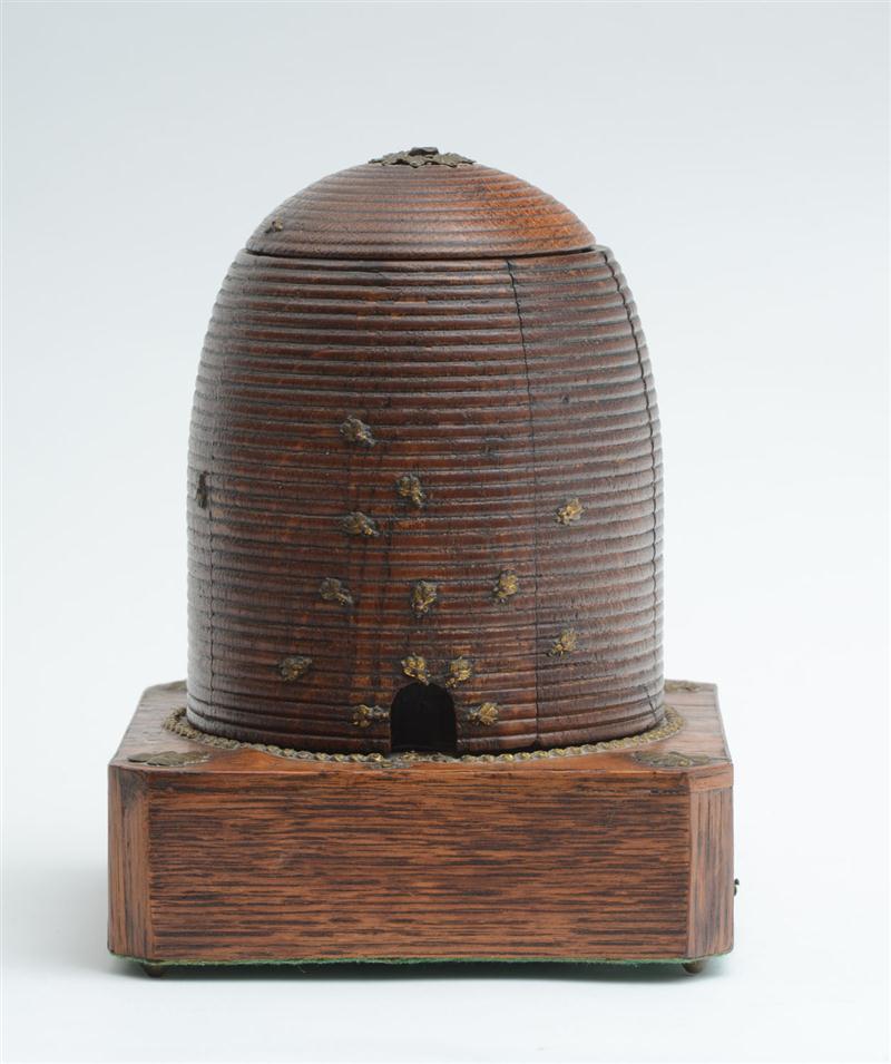 VICTORIAN CARVED OAK BEEHIVE FORM 13cc18