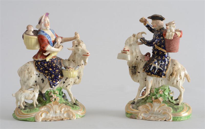 PAIR OF DERBY PORCELAIN GROUPS