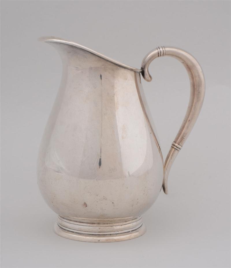 INTERNATIONAL SILVER WATER PITCHER 13cdb9