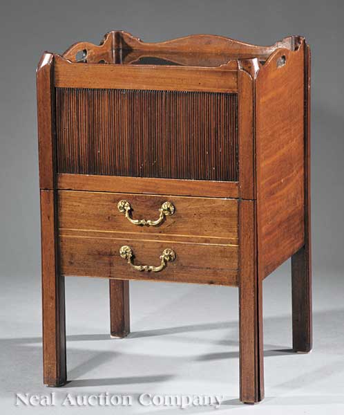 A Georgian Mahogany Commode late