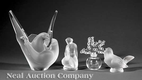 Four Pieces of Lalique Crystal 13d0c3