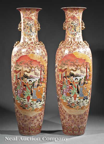 A Pair of Massive Japanese Satsuma Style 13d20c