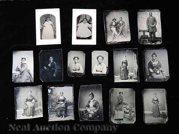 A Group of Fifteen Tintype Photographs 13d5b5