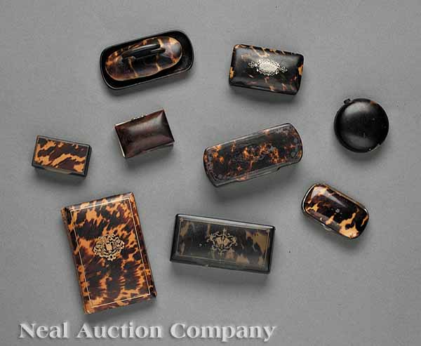 Ten Antique Tortoiseshell Objects 13d5c4