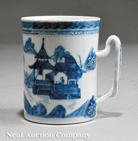 A Chinese Export Blue and White 13d601