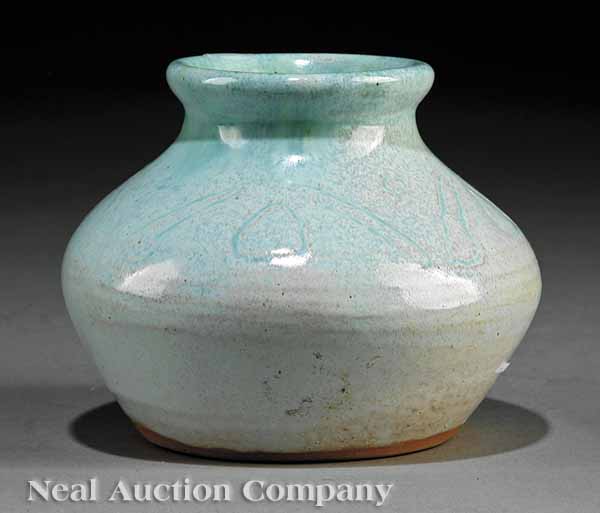 An Early Shearwater Art Pottery Vase