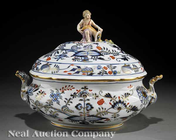 A Meissen Porcelain Rich Onion Pattern