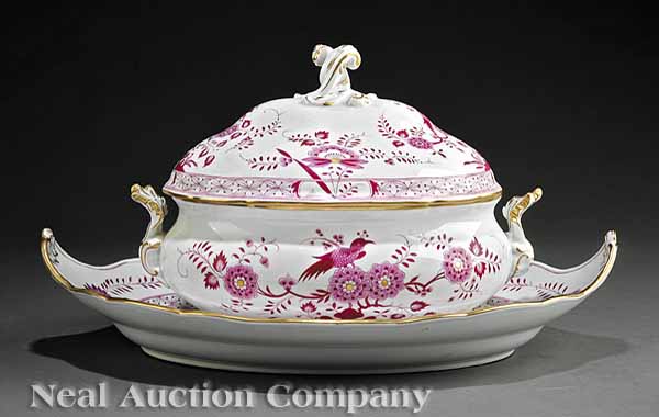 A Meissen Porcelain Puce and Gilt-Decorated
