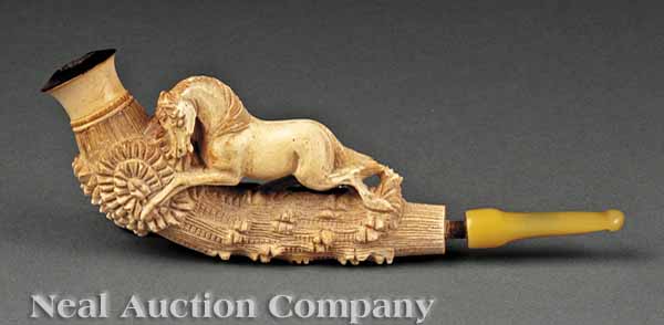 A Carved Figural Meerschaum Pipe 13b566