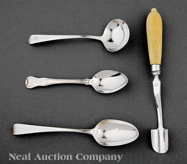 A Group of Antique English Silver 13e680