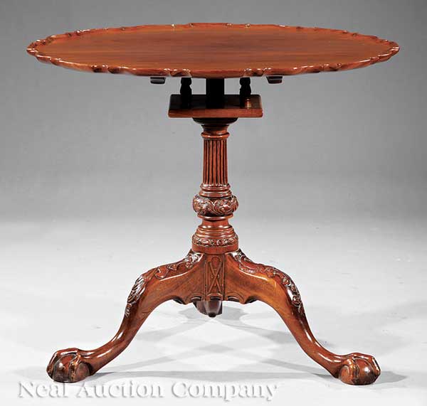 A Chippendale Style Carved Mahogany 13e78d