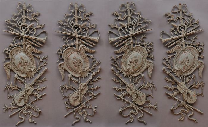 SET OF FOUR LOUIS XVI STYLE CARVED 13eba6