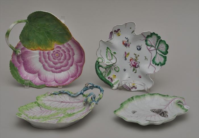 ONE PORCELAIN PEONY DISHES AND THREE