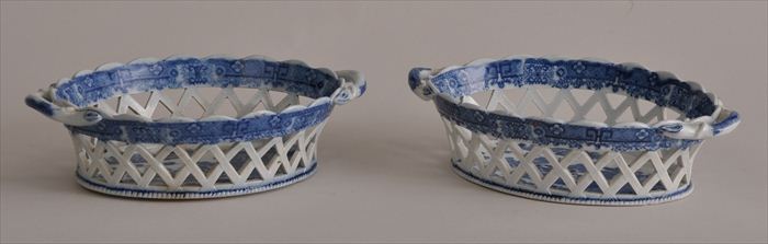 PAIR OF ENGLISH TRANSFER-PRINTED RETICULATED