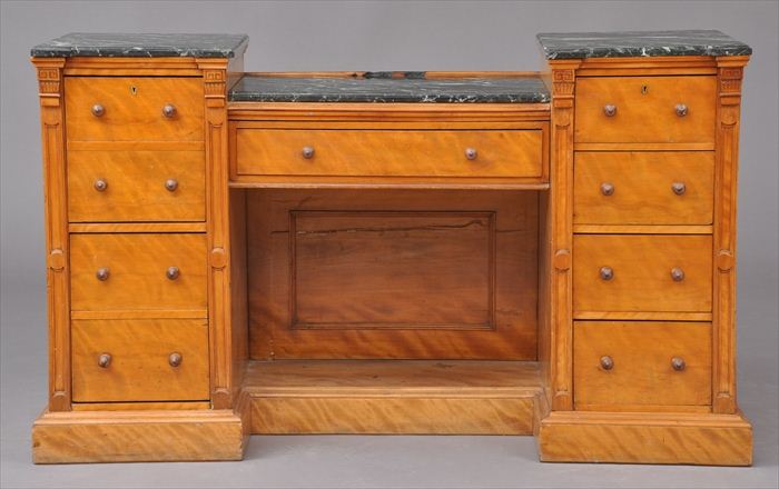 LATE VICTORIAN SATINWOOD SIDEBOARD 13ed0e