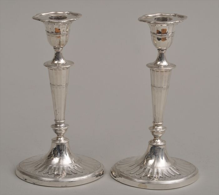 PAIR OF ENGLISH SILVER WEIGHTED 13ed26