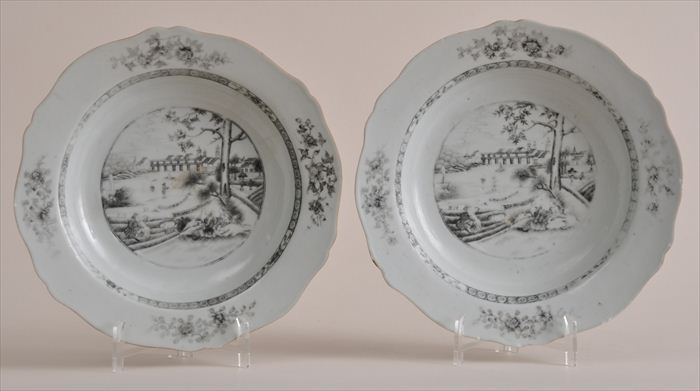 PAIR OF CHINESE EXPORT PORCELAIN 13ed3b