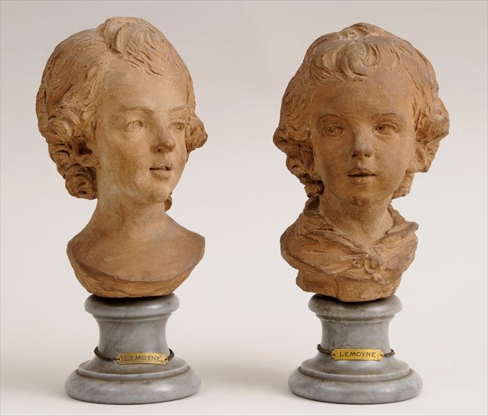 PAIR OF LOUIS XVI-STYLE TERRACOTTA BUSTS