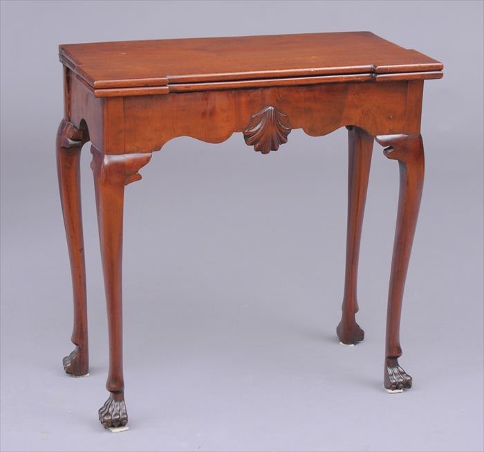 LATE GEORGE II MAHOGANY CARD TABLE 13f1dc