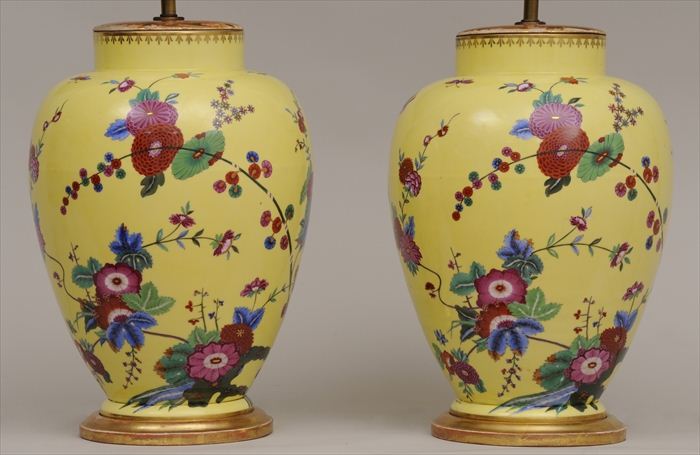 PAIR OF MEISSEN-STYLE YELLOW-GROUND