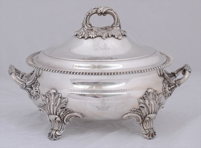 ENGLISH ARMORIAL SILVER PLATED 13f308