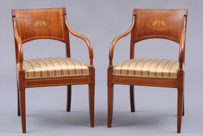 PAIR OF CONTINENTAL NEOCLASSICAL 13f36c