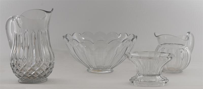 HEISEY GLASS PUNCH BOWL ON STAND