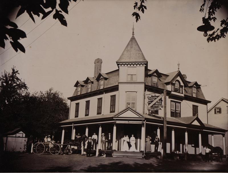 UNKNOWN C.1885: CEMENT CENTRAL HOTEL