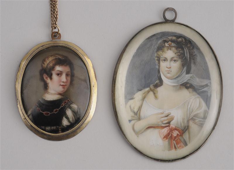 TWO OVAL PORTRAIT MINIATURES OF