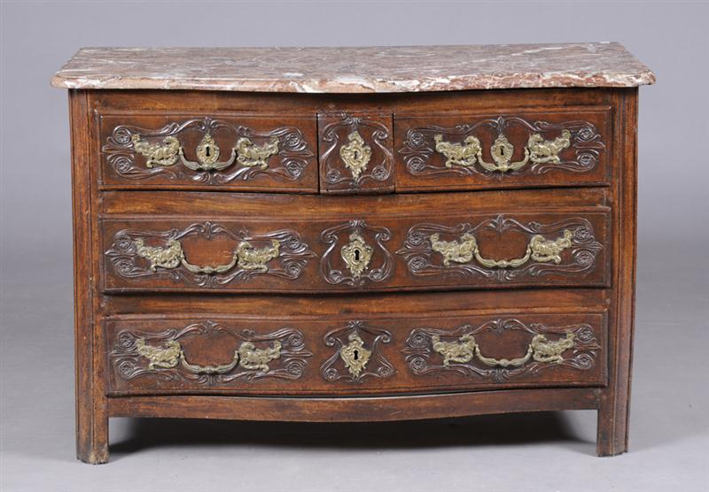 EARLY LOUIS XV OAK COMMODE With 13f731