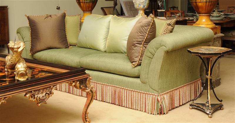 GREEN SILK AND WOOL BLEND UPHOLSTERED 13f754