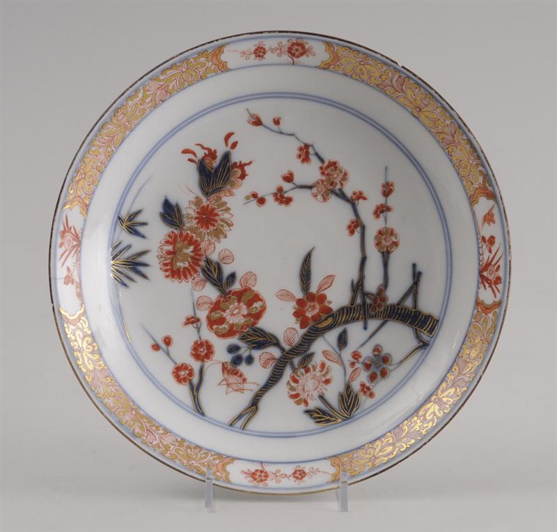 MEISSEN IMARI PATTERN SAUCER DISH