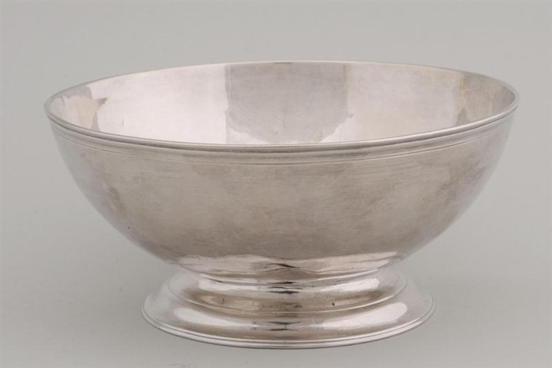 AMERICAN SILVER FOOTED BOWL WITH