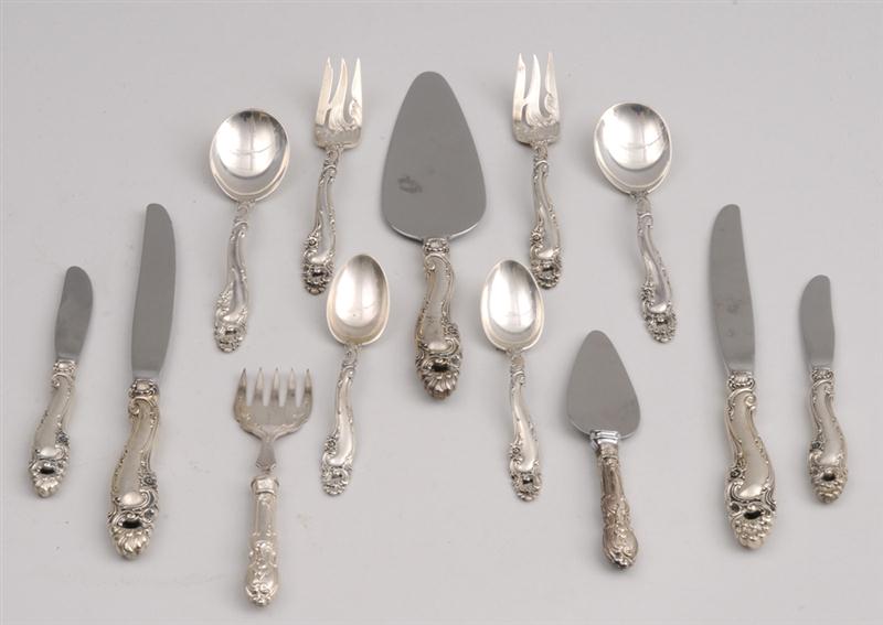 GORHAM SILVER 105 PIECE FLATWARE 13f80a