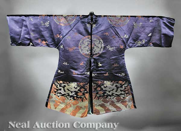 A Chinese Silk Surcoat late 19th 13fcfd