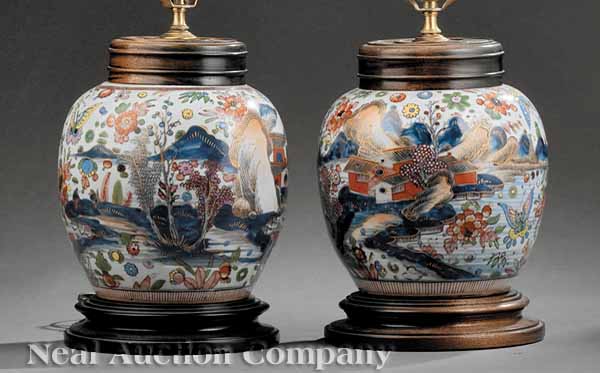 A Pair of Chinese Polychrome Porcelain 13d624