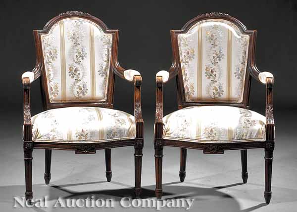 A Pair of Louis XVI Style Carved 13d64f