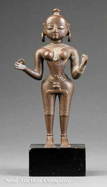 A Southeast Asian Bronze Figure 13d6fa