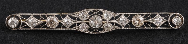 EDWARDIAN DIAMOND BAR PIN Approx  13db03