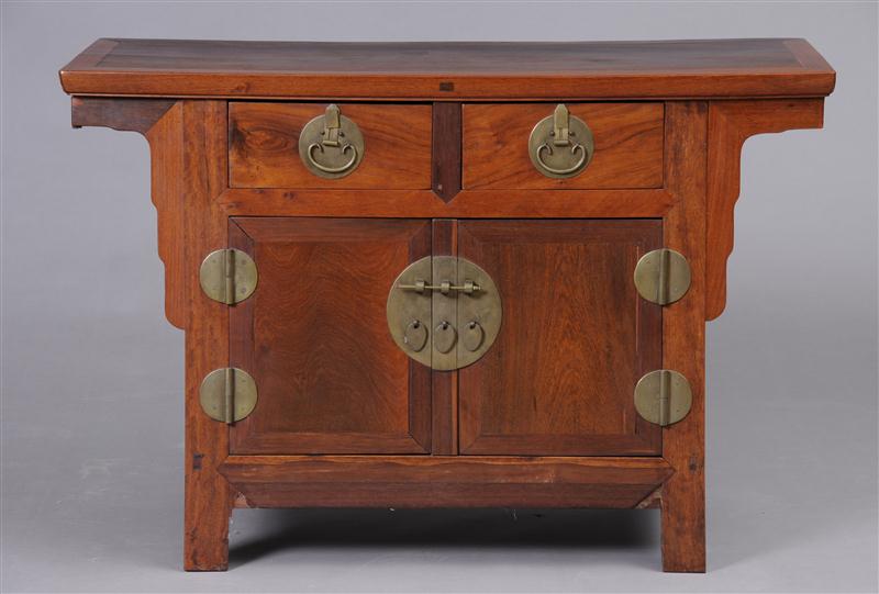 CHINESE HUANGHUALI ALTAR CHEST 13db5c