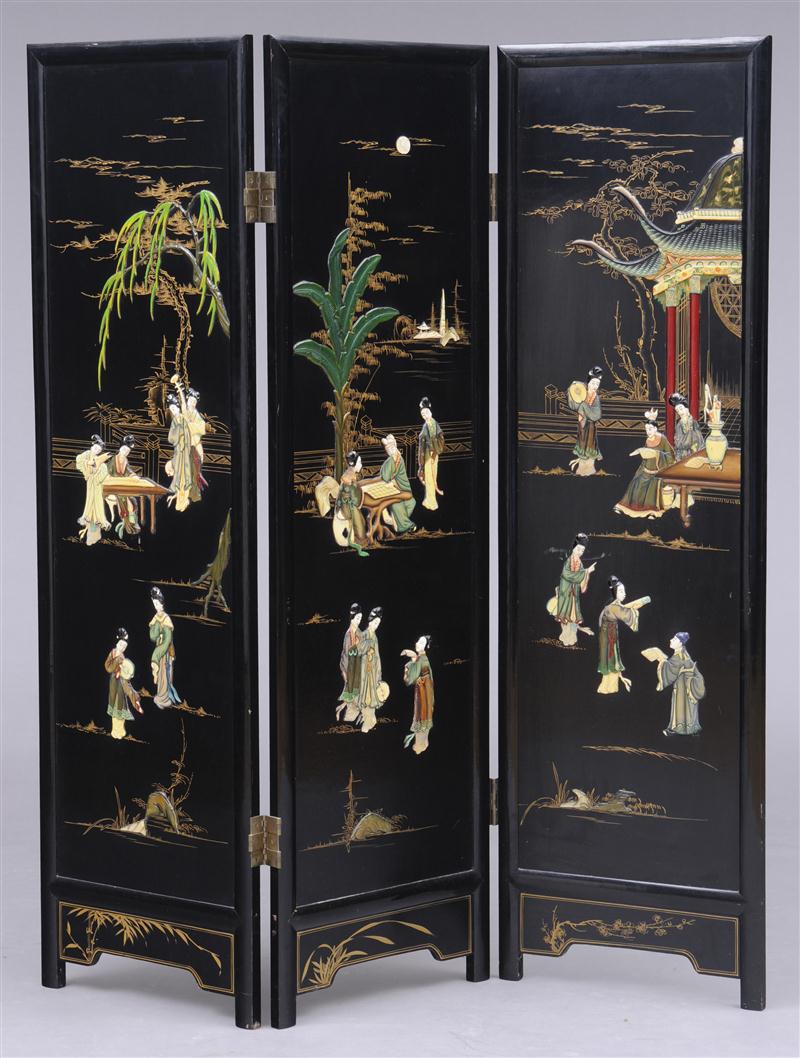 CHINESE INLAID BLACK LACQUER THREE PANEL 13dbc6