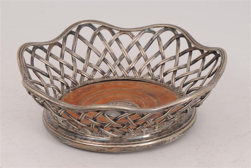 VICTORIAN SILVER PLATED AND WOOD 140ce8