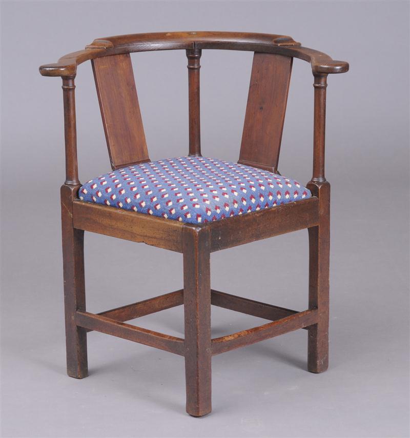 GEORGE III MAHOGANY CORNER ARMCHAIR 140d88