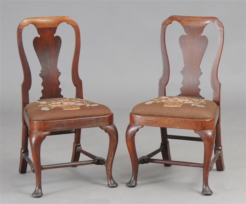 PAIR OF GEORGE II MAHOGANY SIDE 140d85