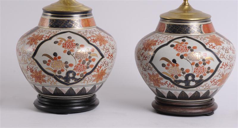 PAIR OF CRACKLE GLAZED IMARI PATTERN 140dec