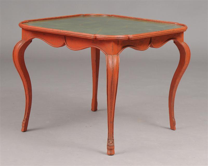 LOUIS XV STYLE RED PAINTED WOOD 140e76