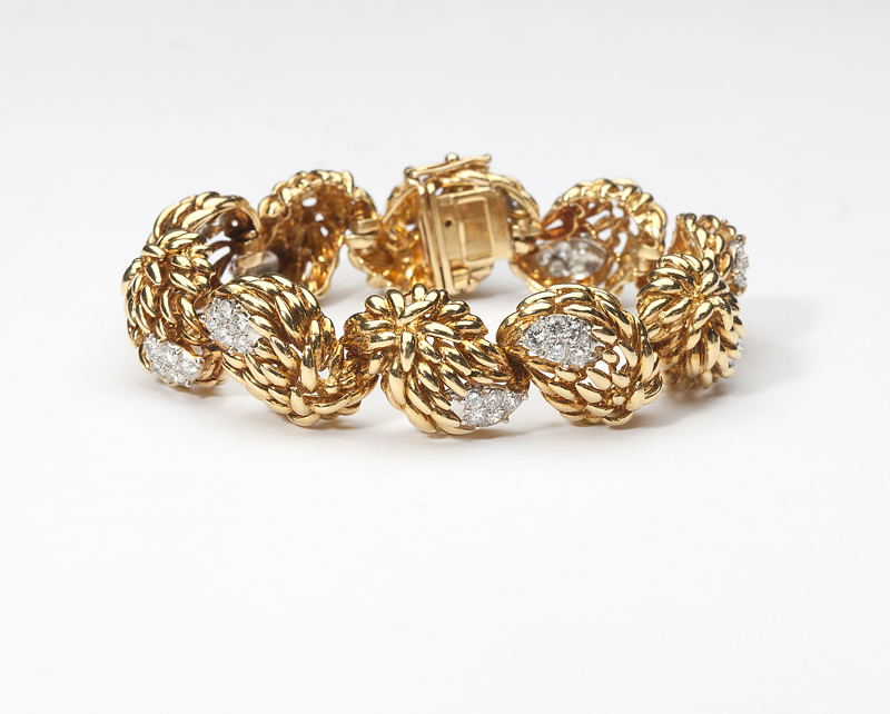 18K gold set with 50 full-cut round