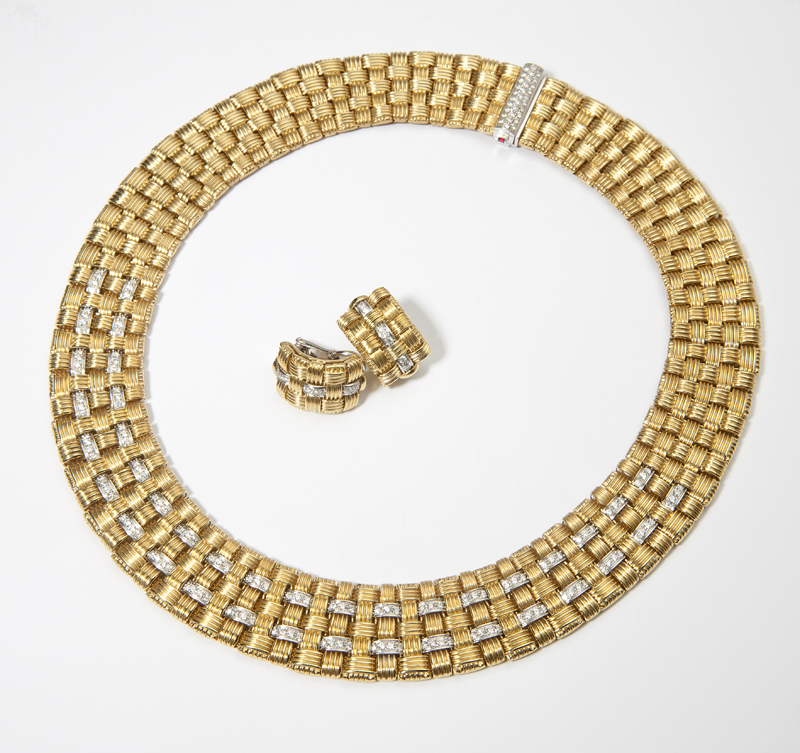 18K woven gold including a necklace 140fe6