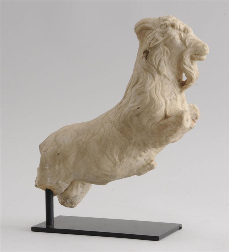 EUROPEAN SCHOOL: REARING RAM Carved